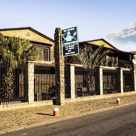 Hotel Restaurant Le Miamiam Glouglou Ambositra Exterior foto