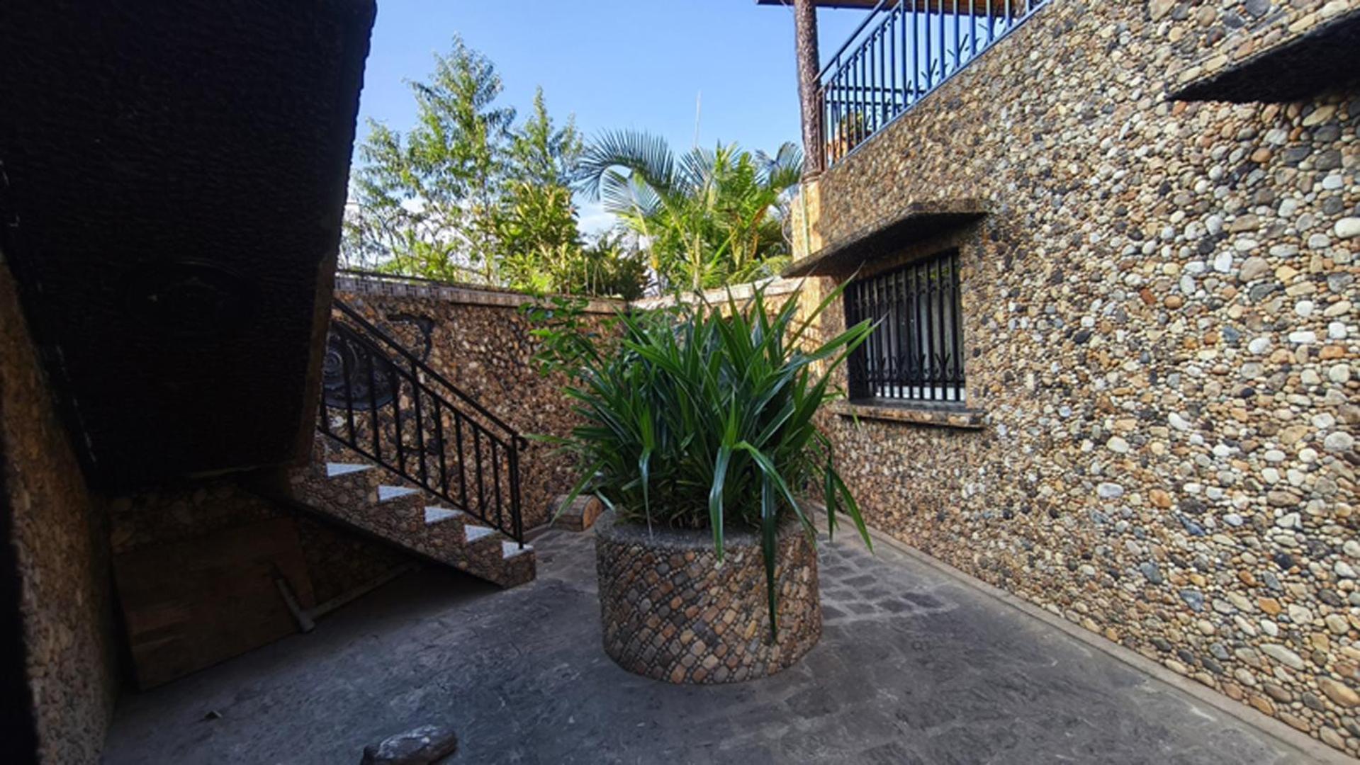 Hotel Restaurant Le Miamiam Glouglou Ambositra Exterior foto